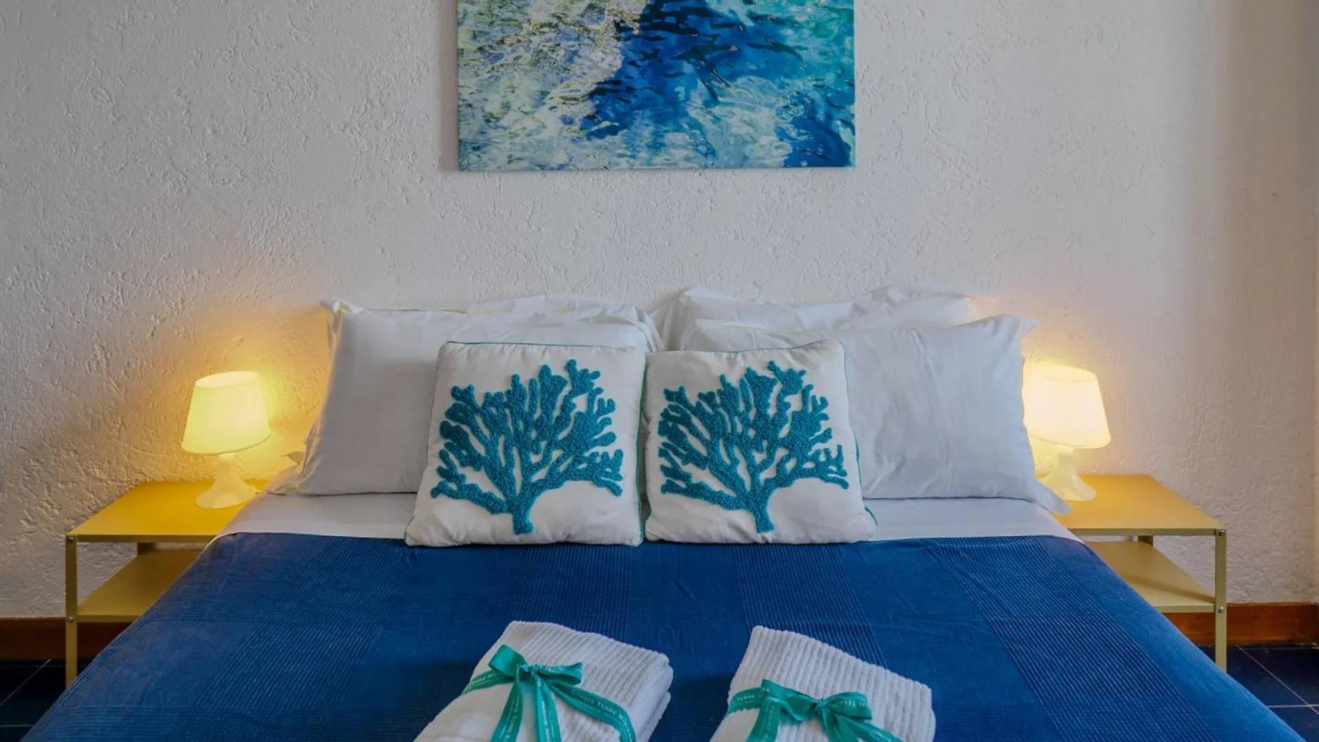 La Lampara Sea View Terrace Apartment Manarola